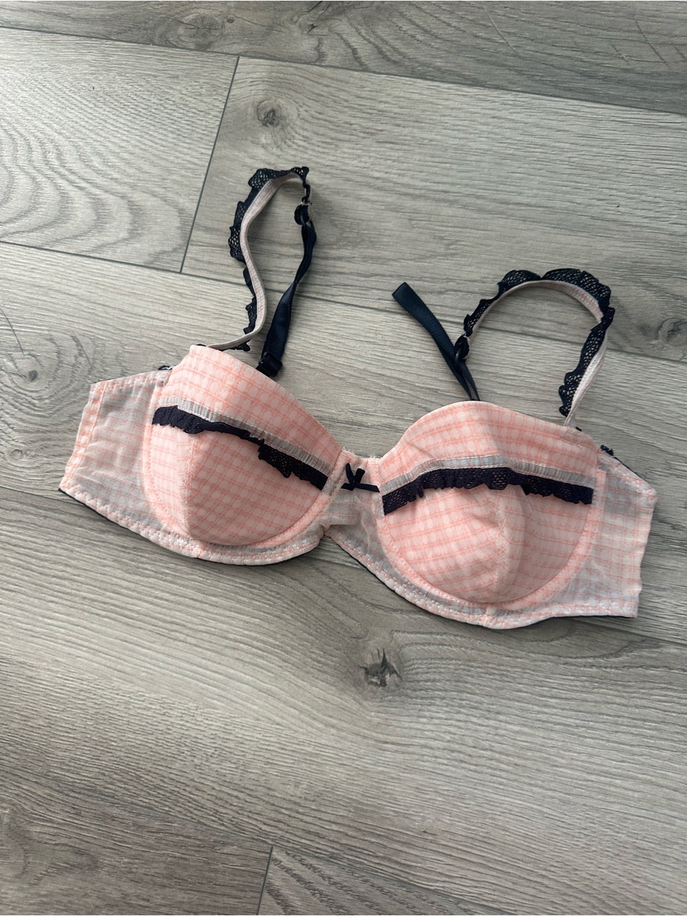 Retro Bra - Picture 3 of 6
